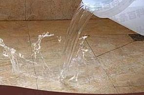 南京市漏水维修 免砸砖防水材料该如何施工